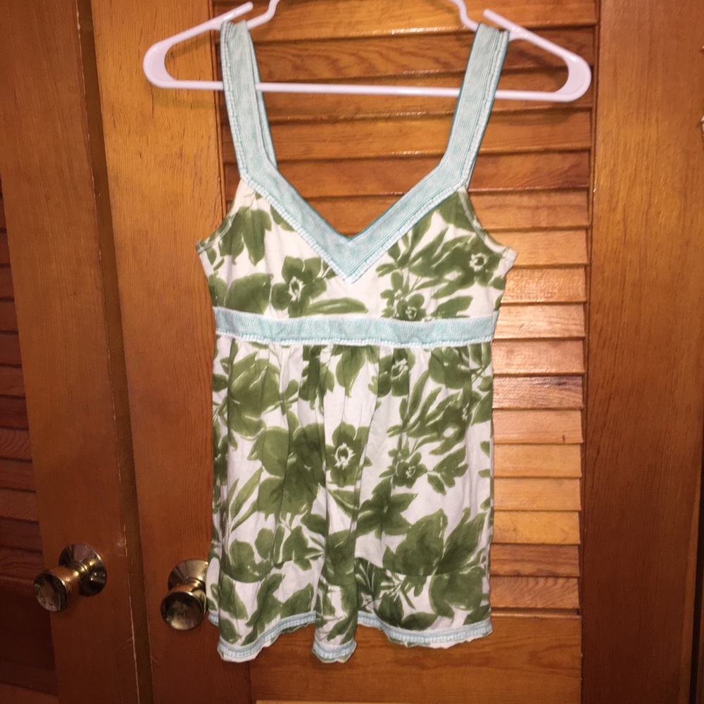 LAST CHANCE! MAKE AN OFFER!  Hollister Tank Top